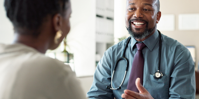 IBD vs IBS-women-checking-with-a-doctor